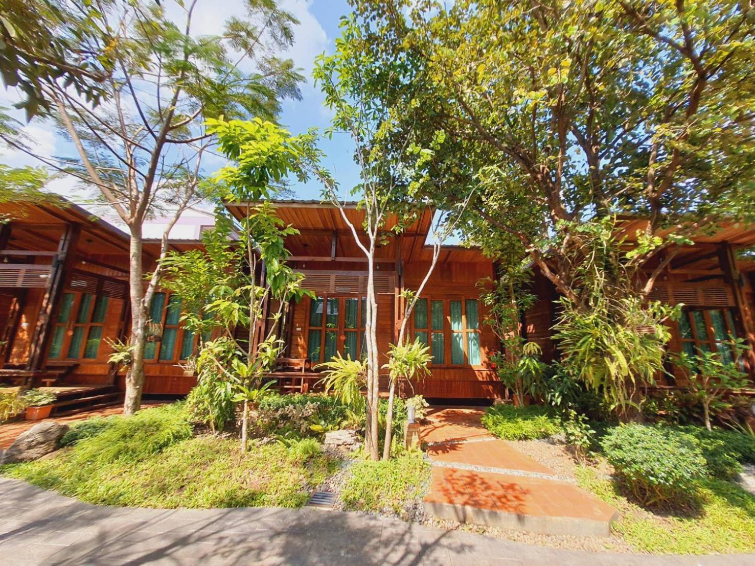 Areeya Phubeach Resort Wooden House Ban Chong Phli Eksteriør bilde